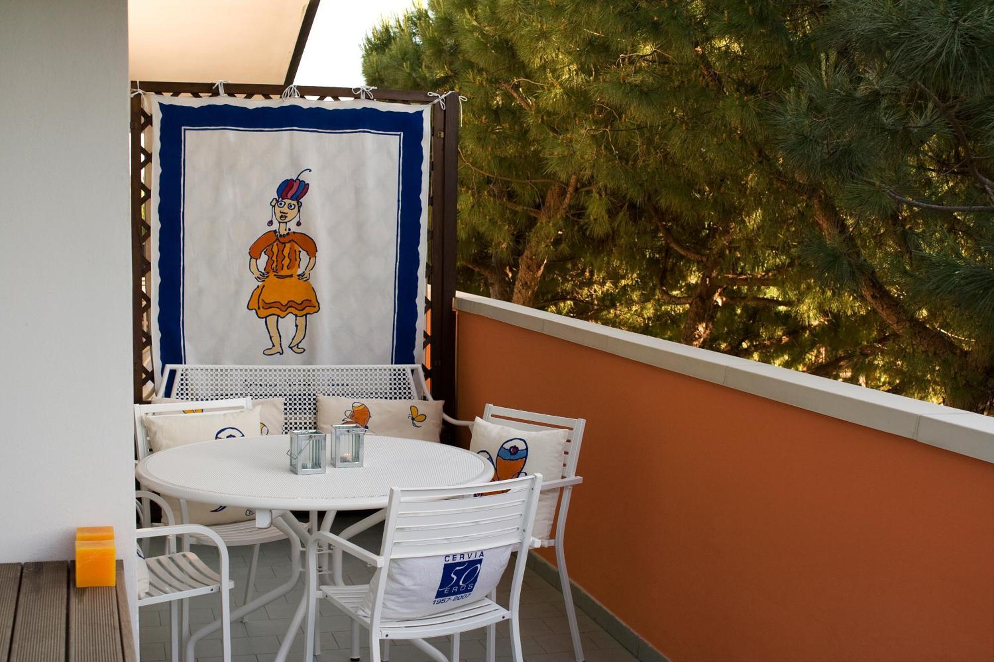 Hotel Eros Residence Cervia Dış mekan fotoğraf