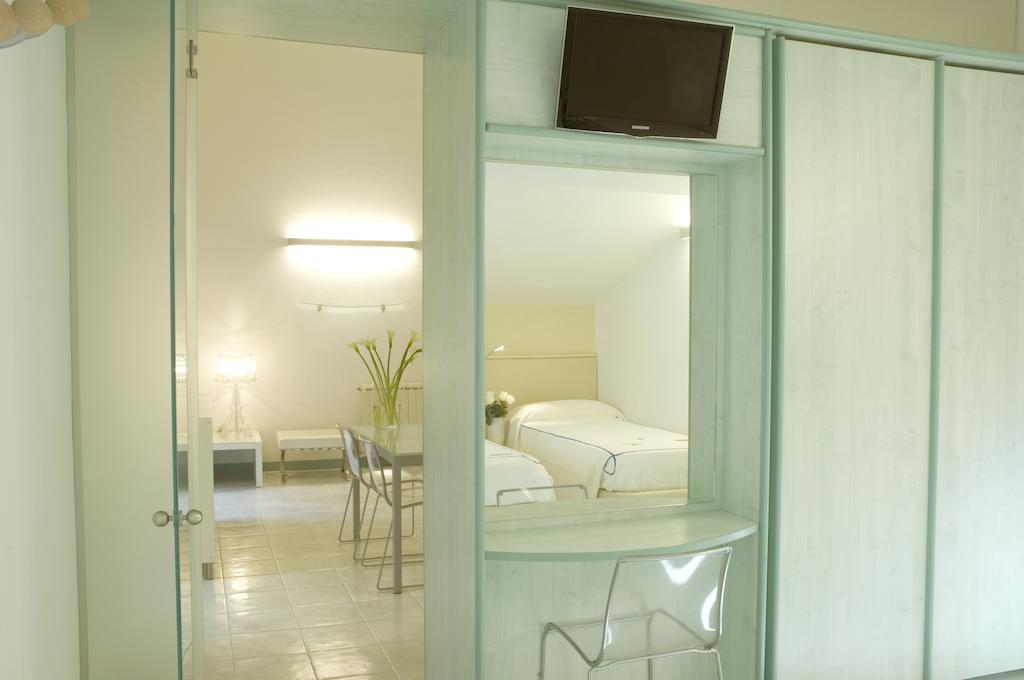 Hotel Eros Residence Cervia Dış mekan fotoğraf